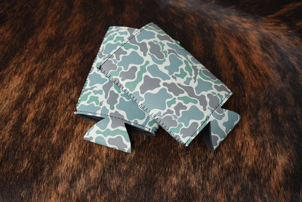 low tide camo koozie 
